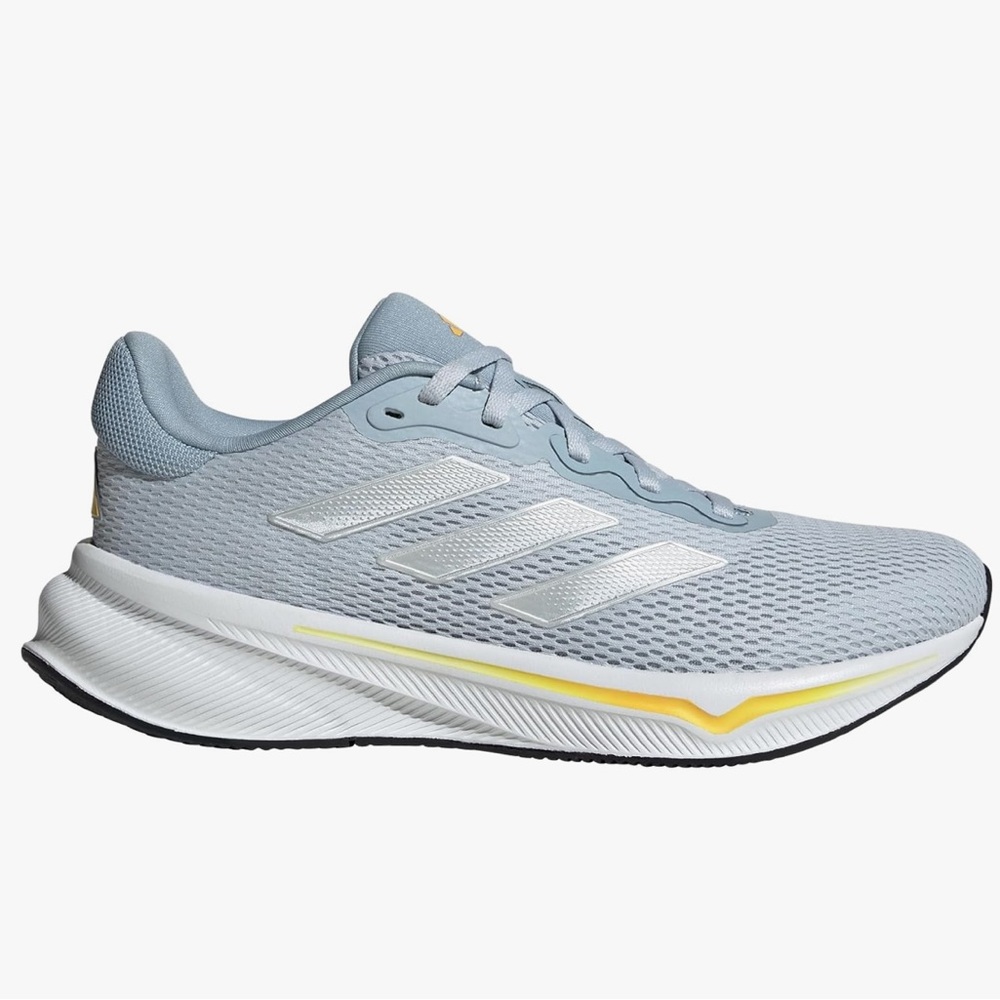Adidas women’s Response running shoe, 8.5